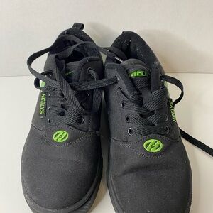 Heelys Kids Black and Green Sneakers minecraft